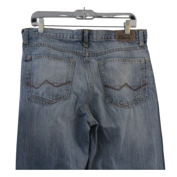 Wrangler Men's Relaxed Jeans - Light Blue - Picture 4 of 6